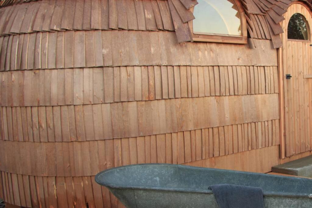 ApfeldorfSchmidis Igluhuts Im Pfaffenwinkel - Tiny House 2アパートメント エクステリア 写真